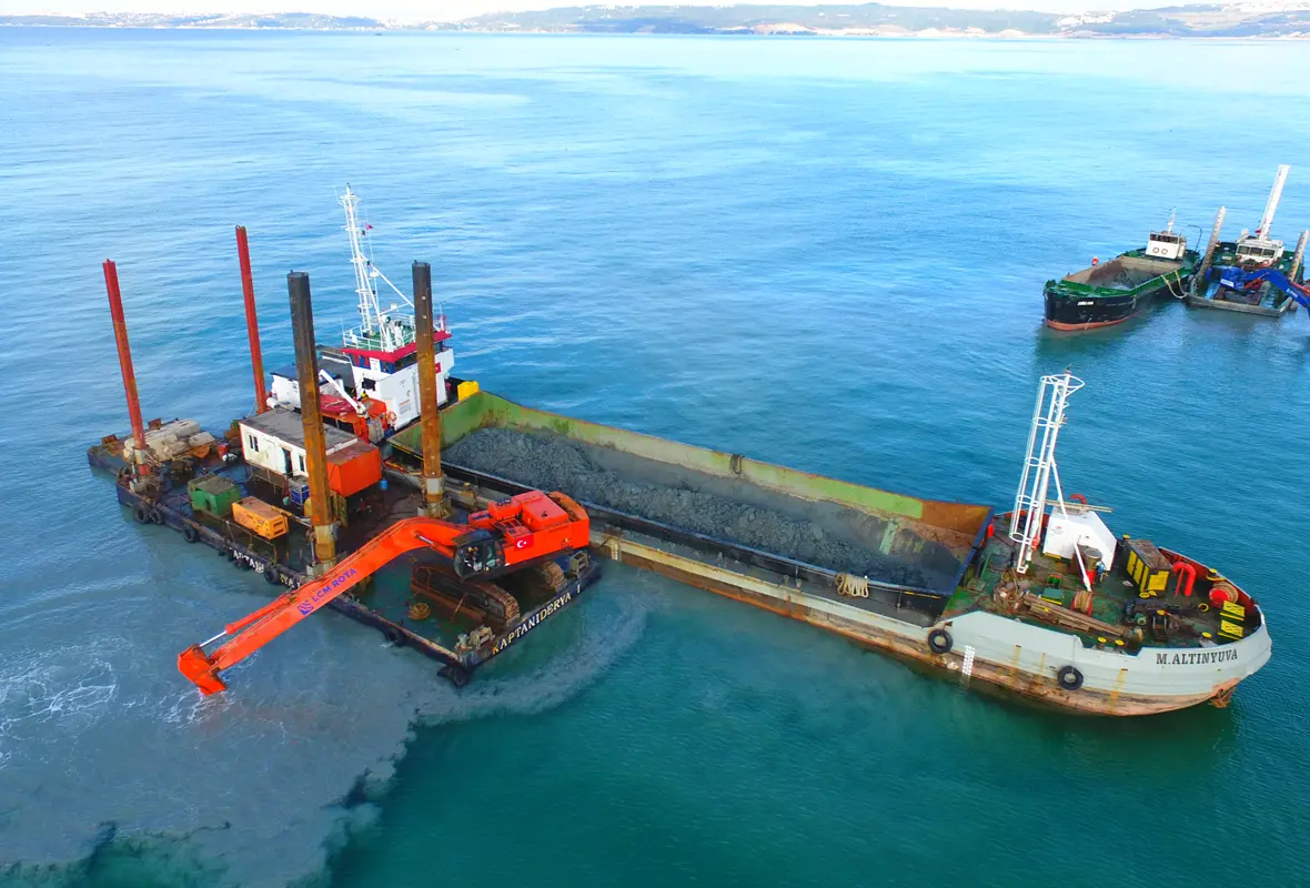 ALTINOVA TERSANESİ DENİZ DİBİ TARAMA PROJESİ-2.webp