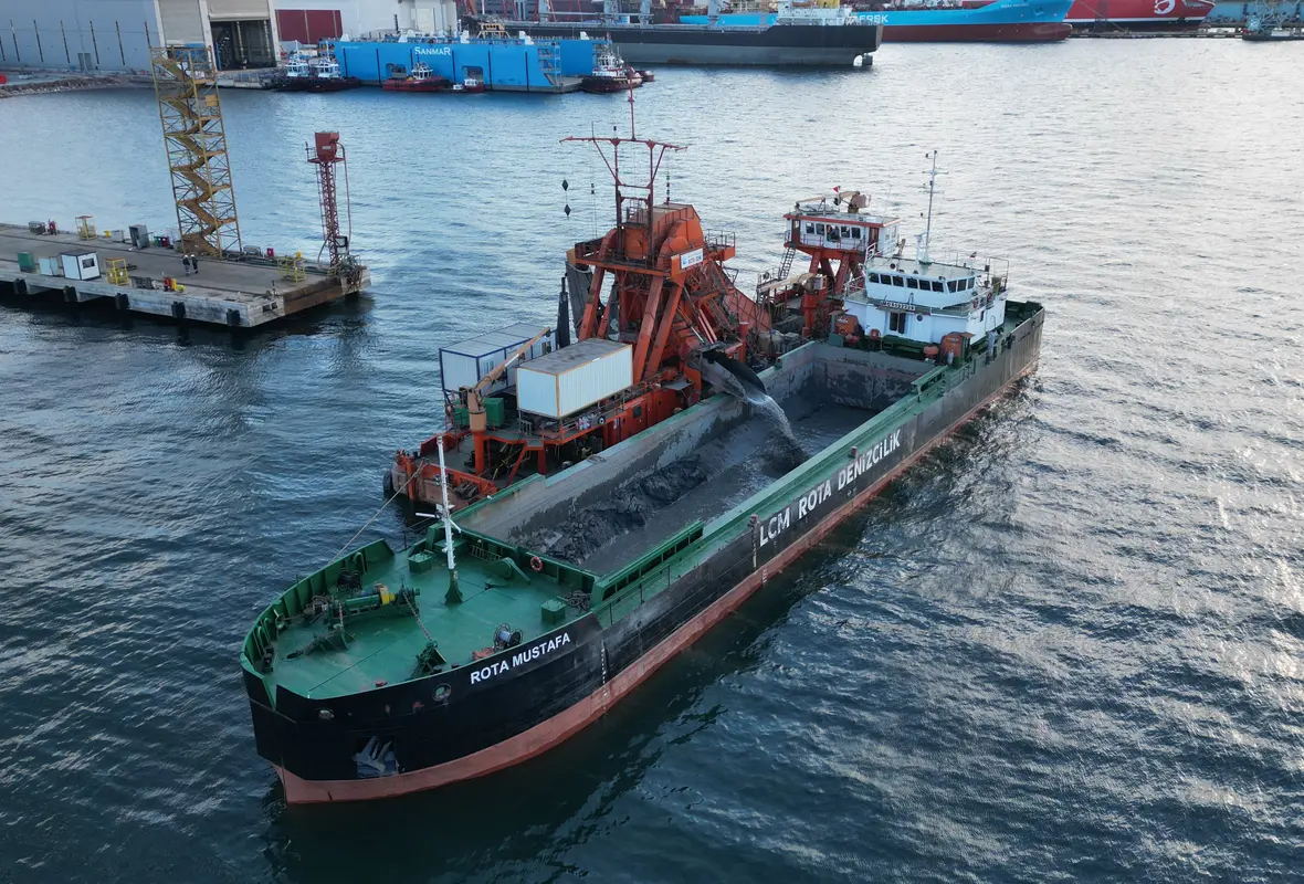 PARK TERSANESİ DENİZ DİBİ TARAMA PROJESİ-4.webp